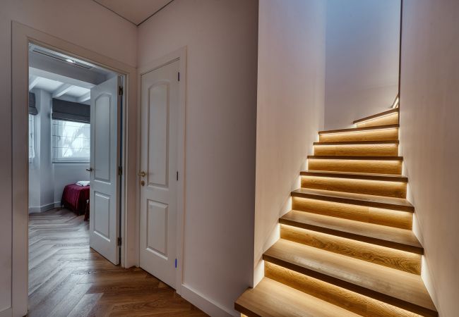 Apartment in Marbella - 1081 Luxurious Beachfront Penthouse with Jacuzzi Apartment in Marbella - 1081 Luxurious Beachfront Penthouse with Jacuzzi