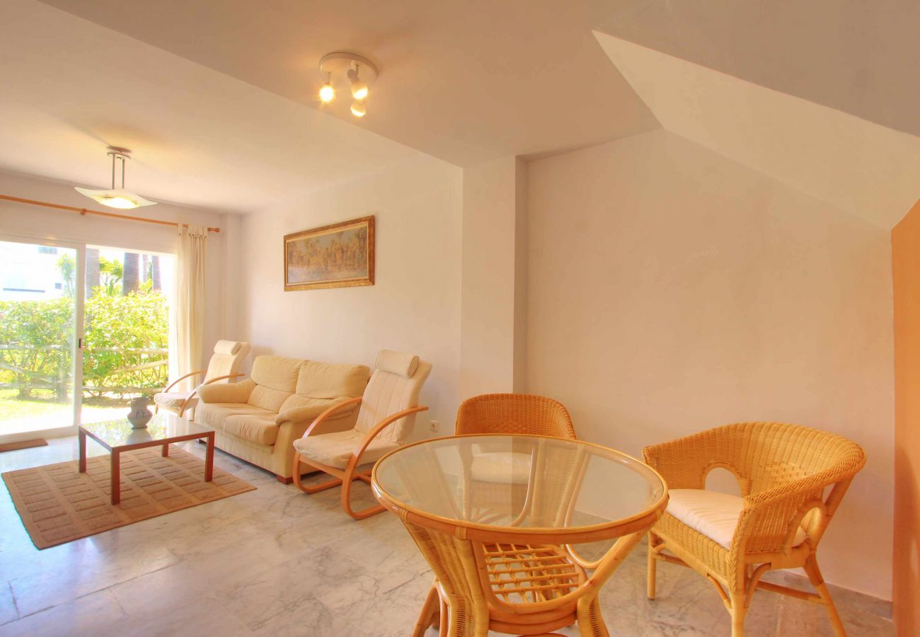 Townhouse in Marbella - 1176 Beachfront Paradise in Bahia de Marbella