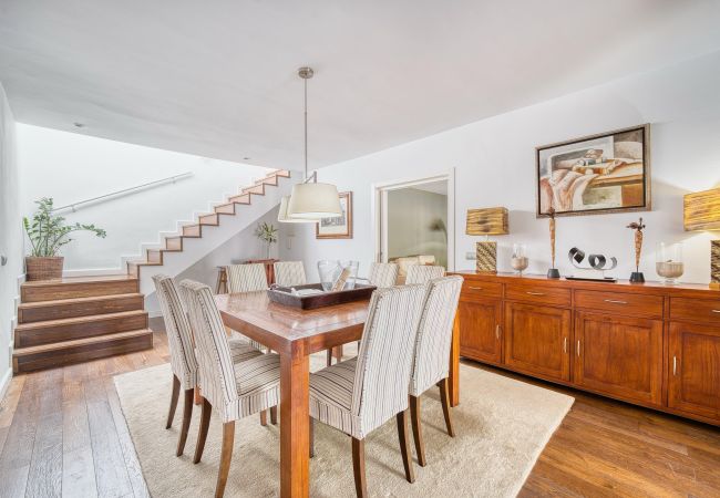 Villa in Marbella - 1102 Elegant Villa with Heated Pool and Prime Location Villa in Marbella - 1102 Elegant Villa with Heated Pool and Prime Location