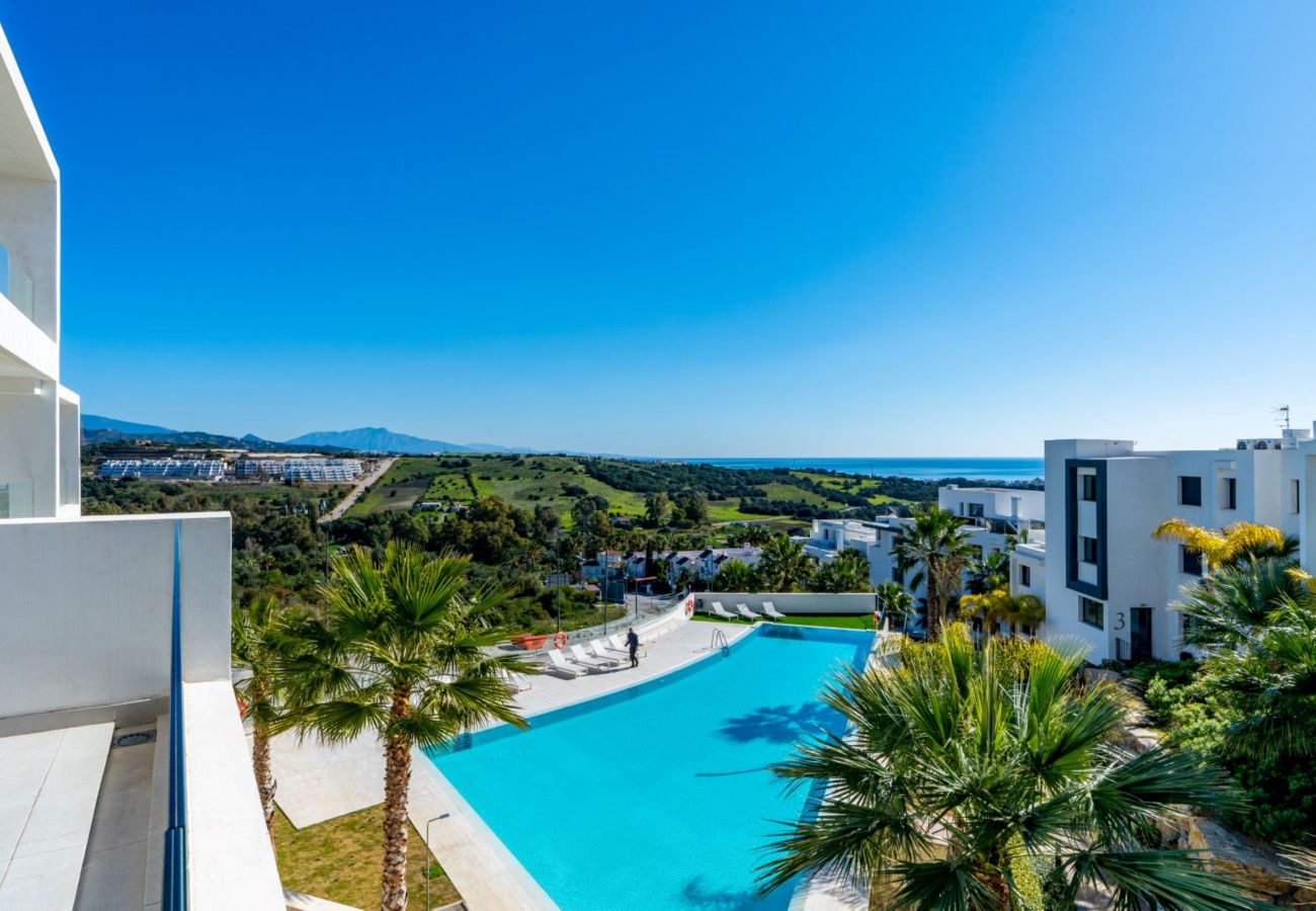 Apartment in Estepona - MDG-623