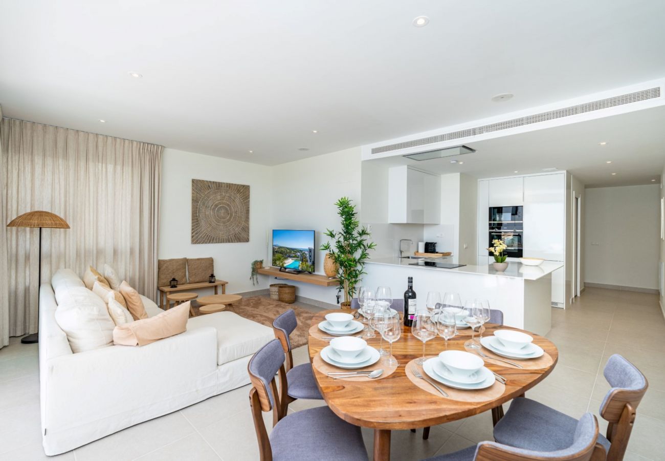 Apartment in Estepona - MDG-623