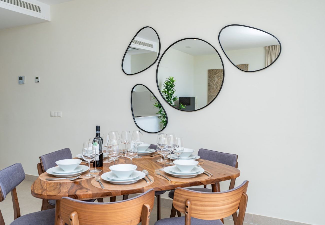 Apartment in Estepona - MDG-623