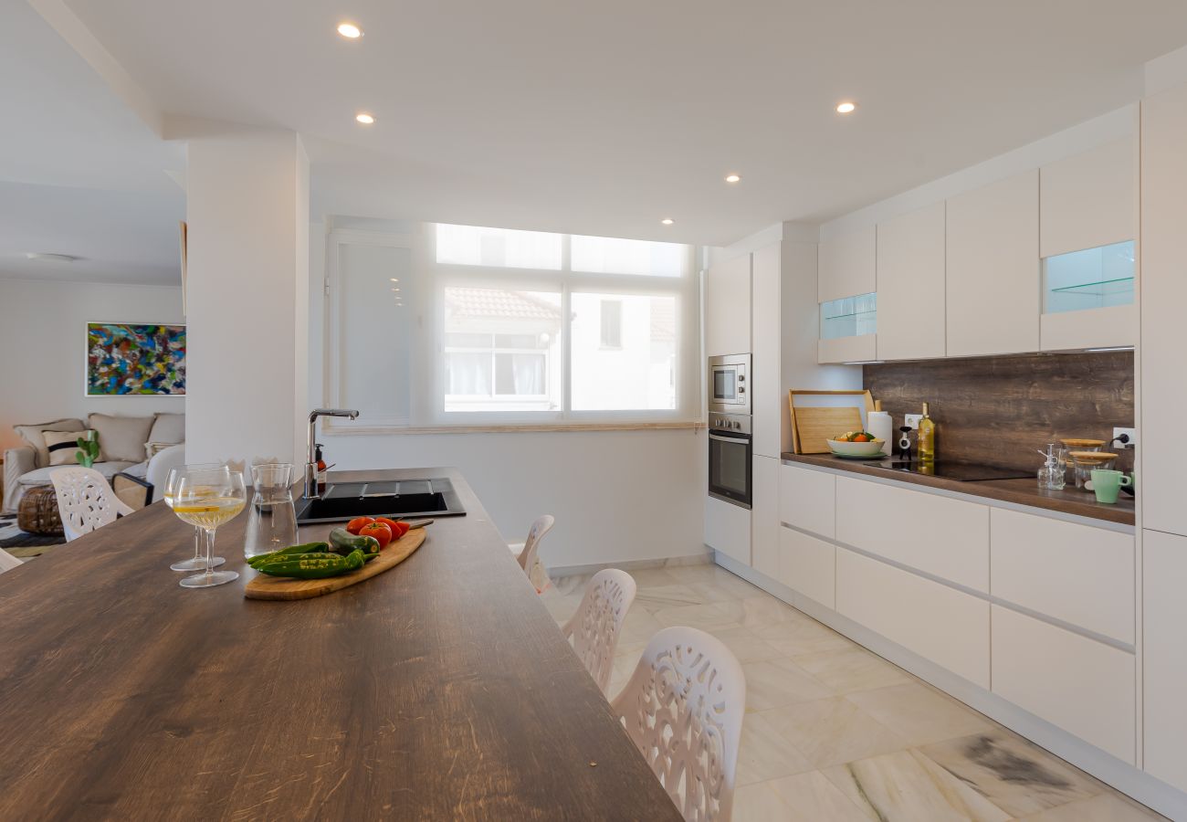 Apartment in Marbella - Stunning penthouse center Marbella