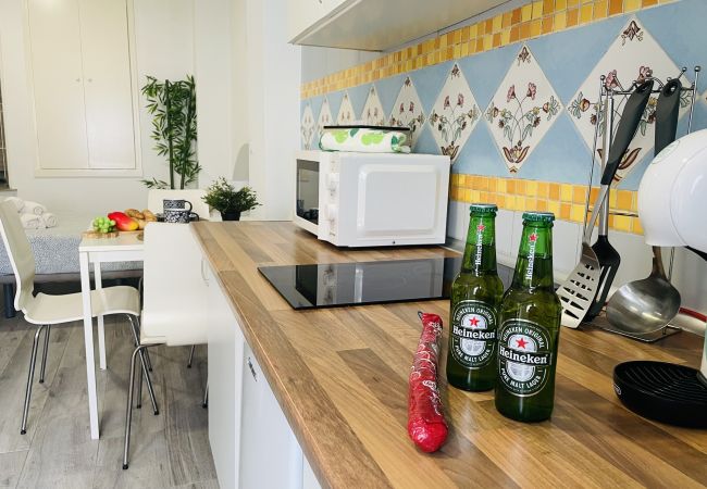 Studio in Nerja - Jimena Carabeo studio in the center of Nerja  Studio in Nerja - Jimena Carabeo studio in the center of Nerja