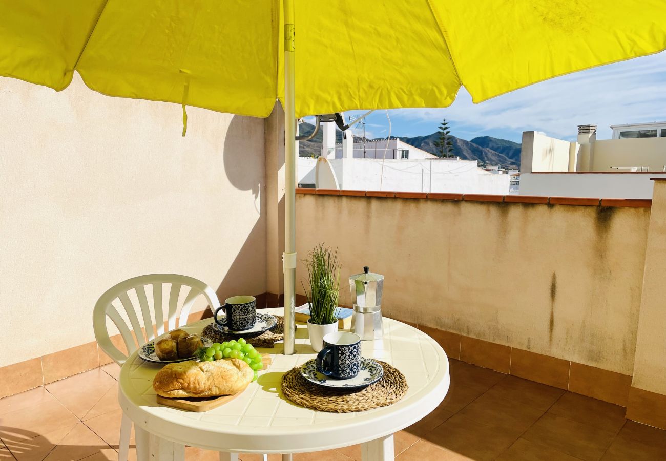 Apartment in Nerja - Sailboat Apartment In the center of nerja