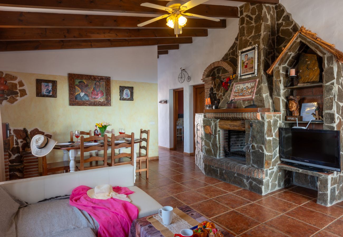 Villa in Torrox - Villa Dori at Home