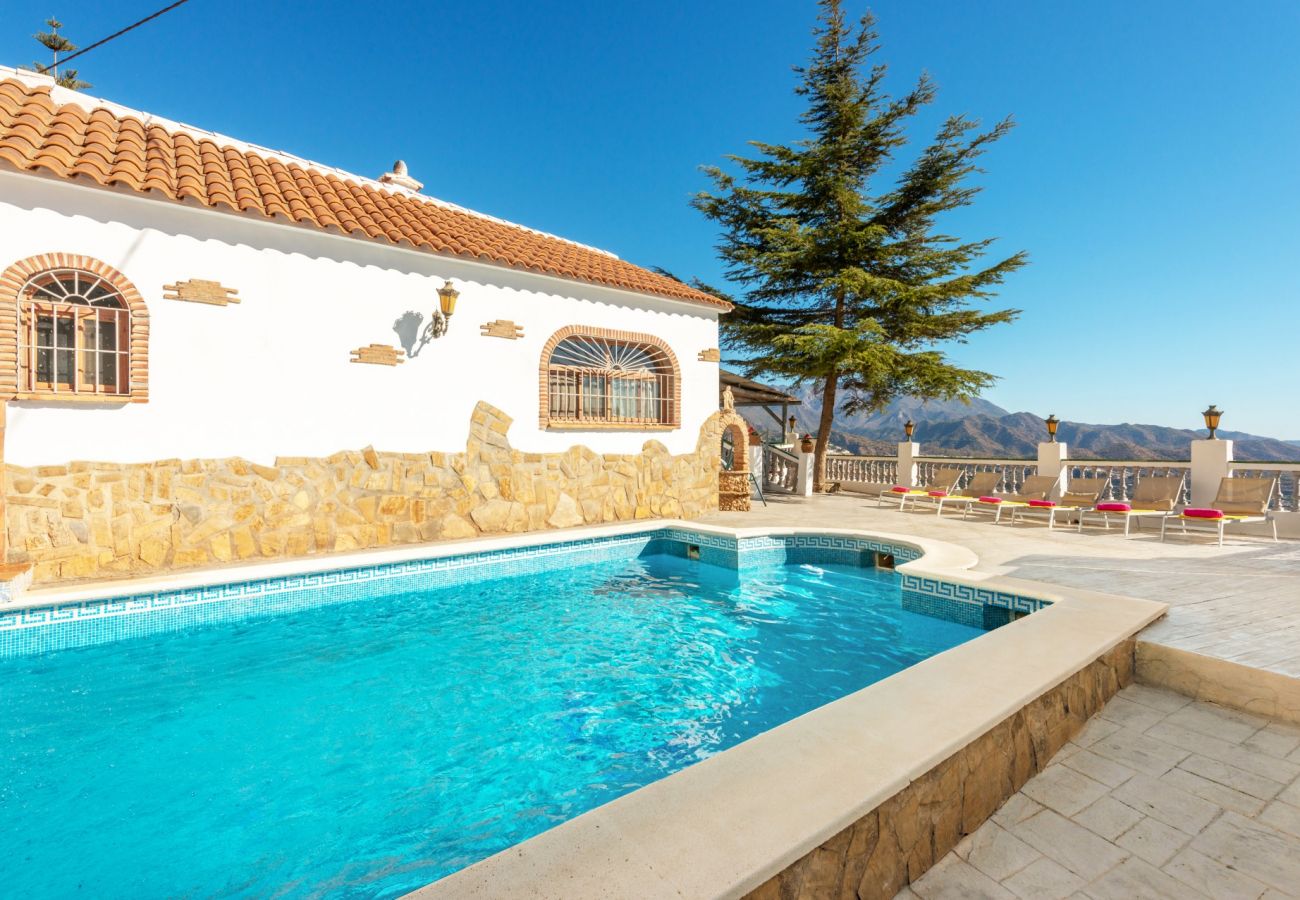 Villa in Torrox - Villa las Palomas At Home