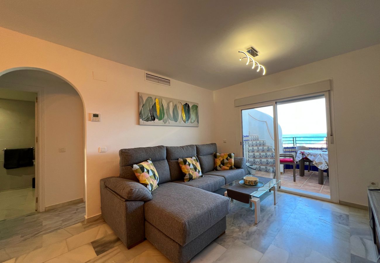 Apartment in San Luis de Sabanillas - 3003 beachfront 1. line Penthouse duplex