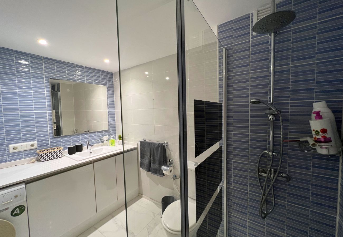 Apartment in San Luis de Sabanillas - 3003 beachfront 1. line Penthouse duplex