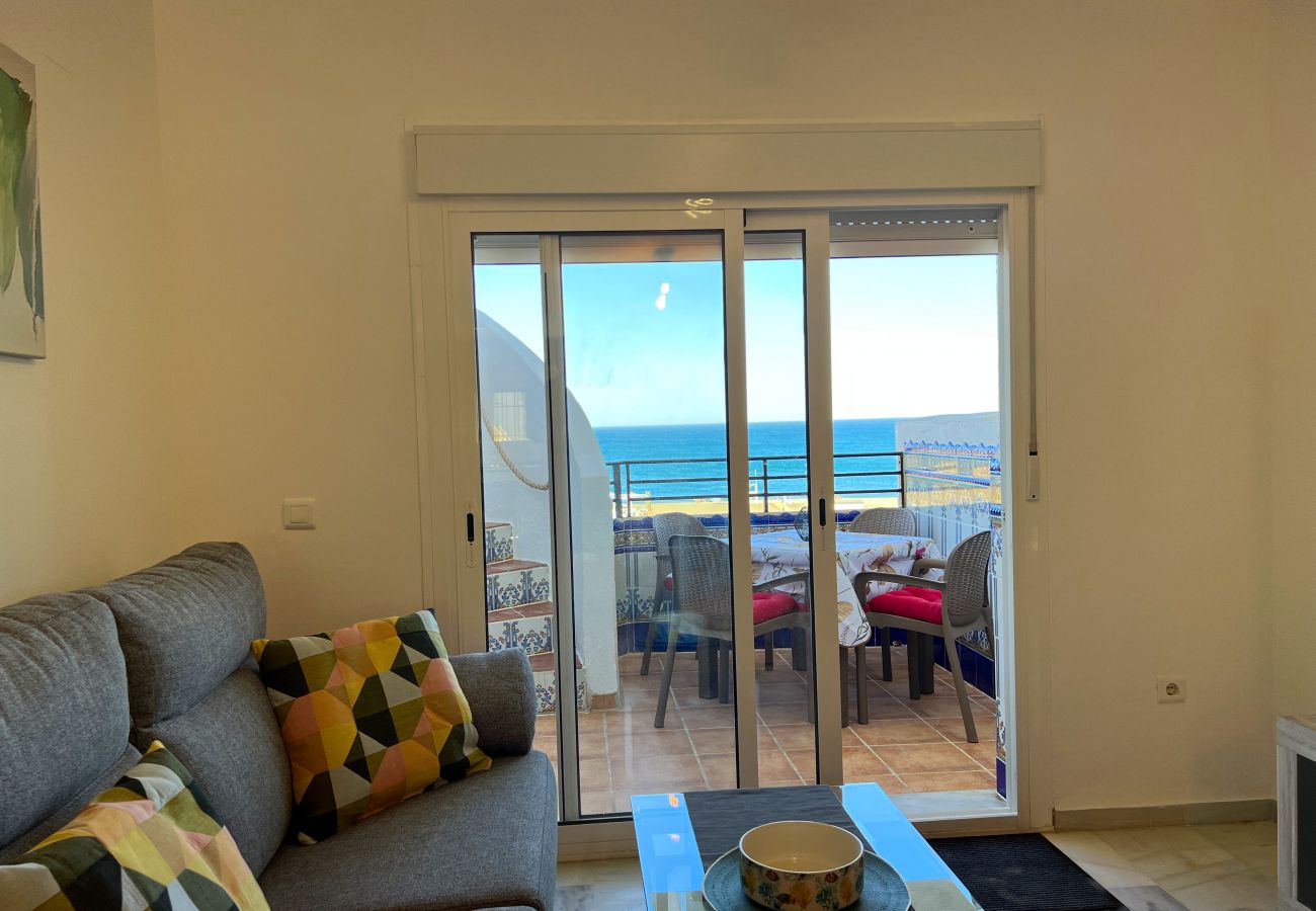 Apartment in San Luis de Sabanillas - 3003 beachfront 1. line Penthouse duplex