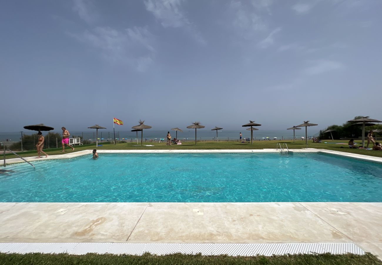 Apartment in San Luis de Sabanillas - 3003 beachfront 1. line Penthouse duplex