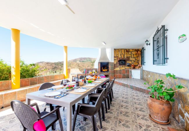 Villa in Torrox - Villa Sanchez Sol At Home Villa in Torrox - Villa Sanchez Sol At Home