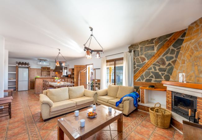 Villa in Torrox - Villa La Coscoja in Torrox: A Luxury Retreat with Extraordinary Views Villa in Torrox - Villa La Coscoja in Torrox: A Luxury Retreat with Extraordinary Views