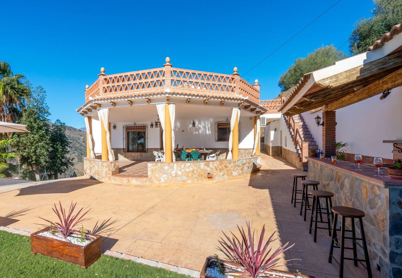 Villa in Torrox - Villa La Coscoja in Torrox: A Luxury Retreat with Extraordinary Views