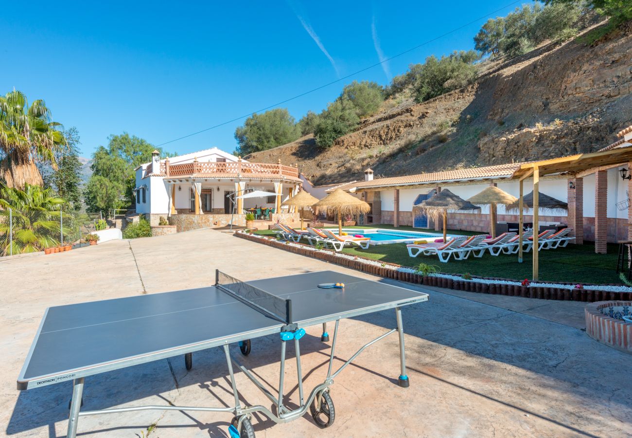 Villa in Torrox - Villa La Coscoja in Torrox: A Luxury Retreat with Extraordinary Views