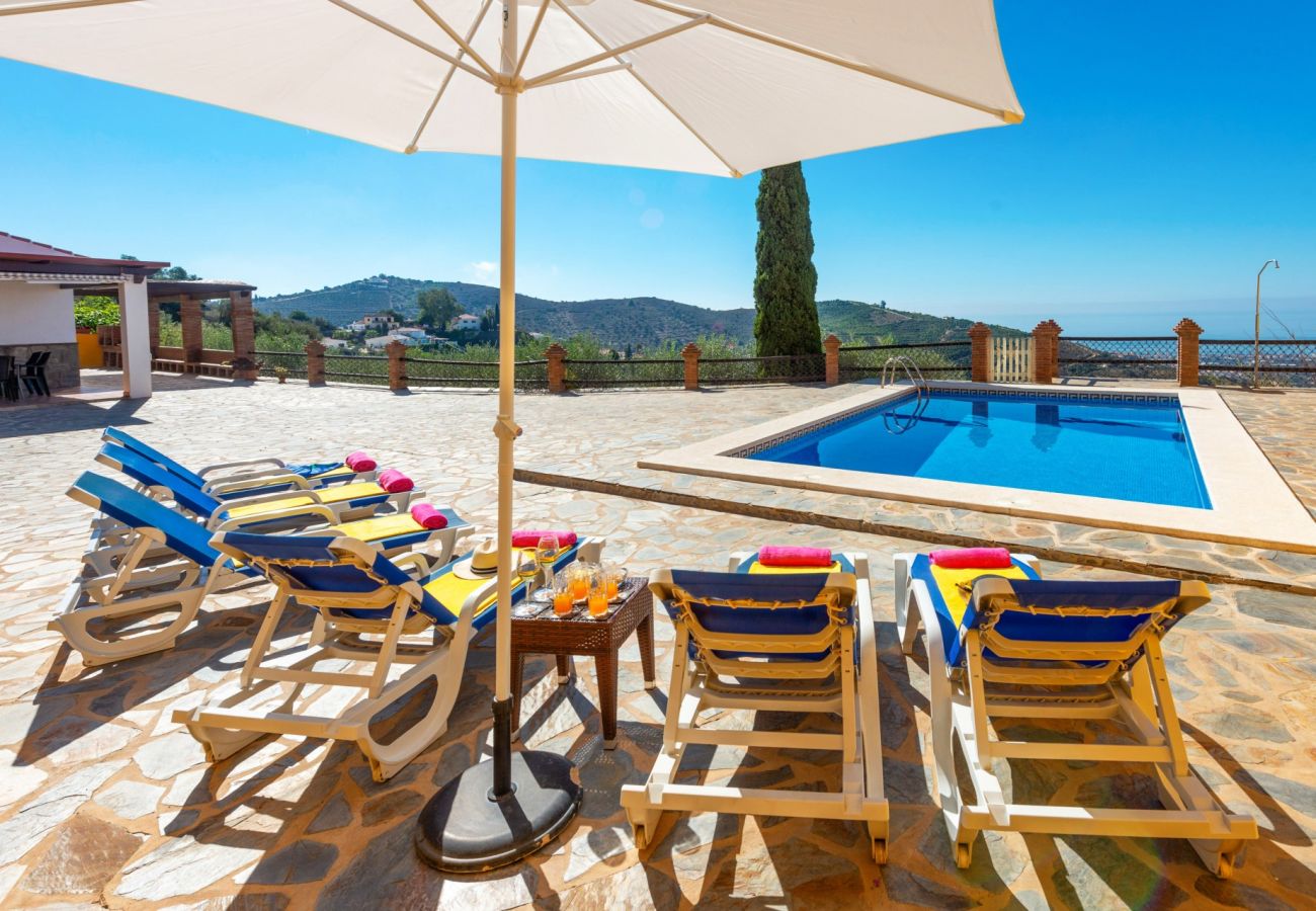 Villa in Torrox - Villa Toñi Harmony between Sun and Tranquility