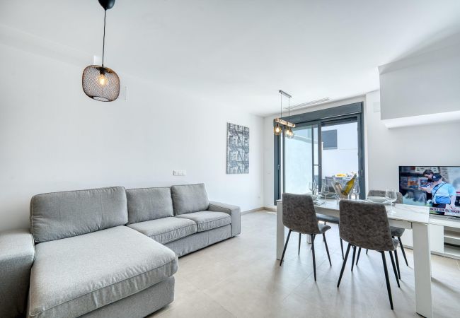  in Estepona - 3023 Modern  Townhouse Old Town Cancelada Estepona 