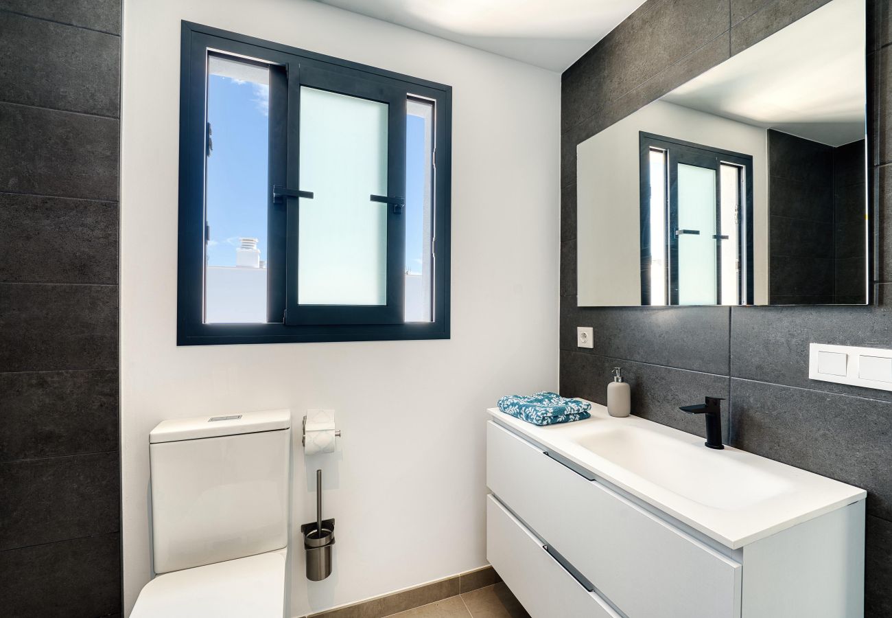 Townhouse in Estepona - 3023 Modern  Townhouse Old Town Cancelada Estepona 