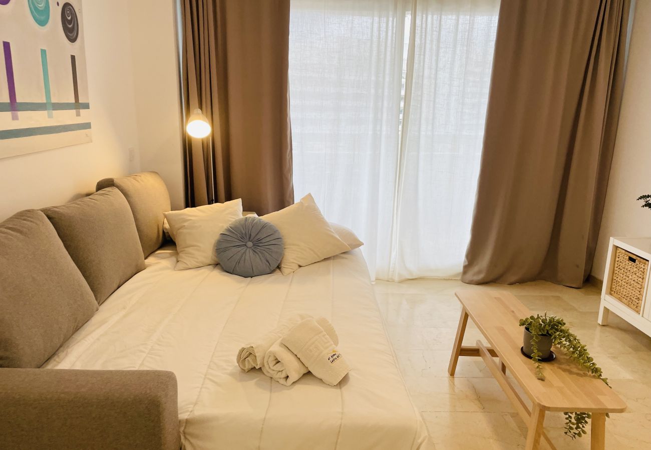 Apartment in Marbella - Sol de Marbella apartment with sea views