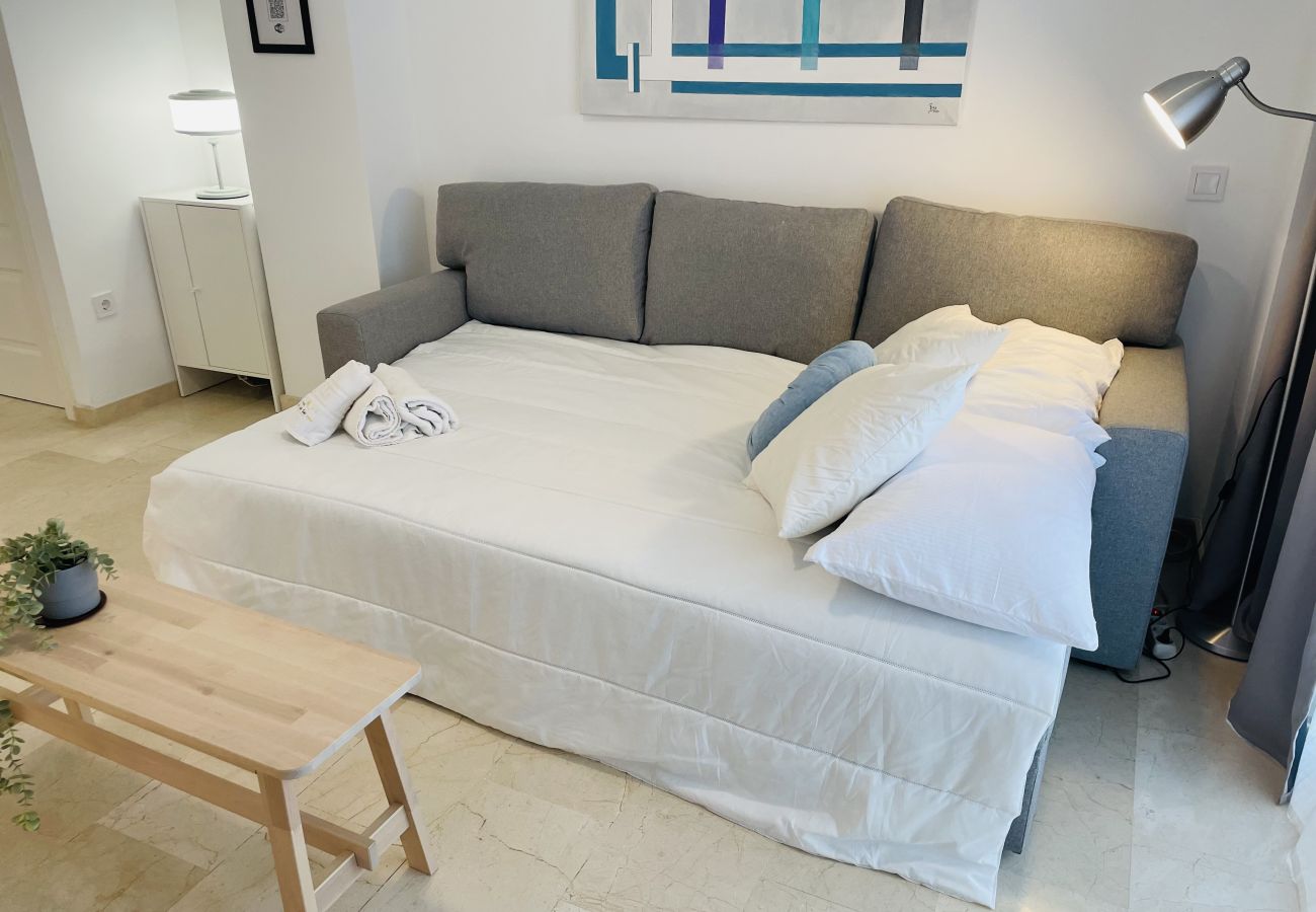 Apartment in Marbella - Sol de Marbella apartment with sea views