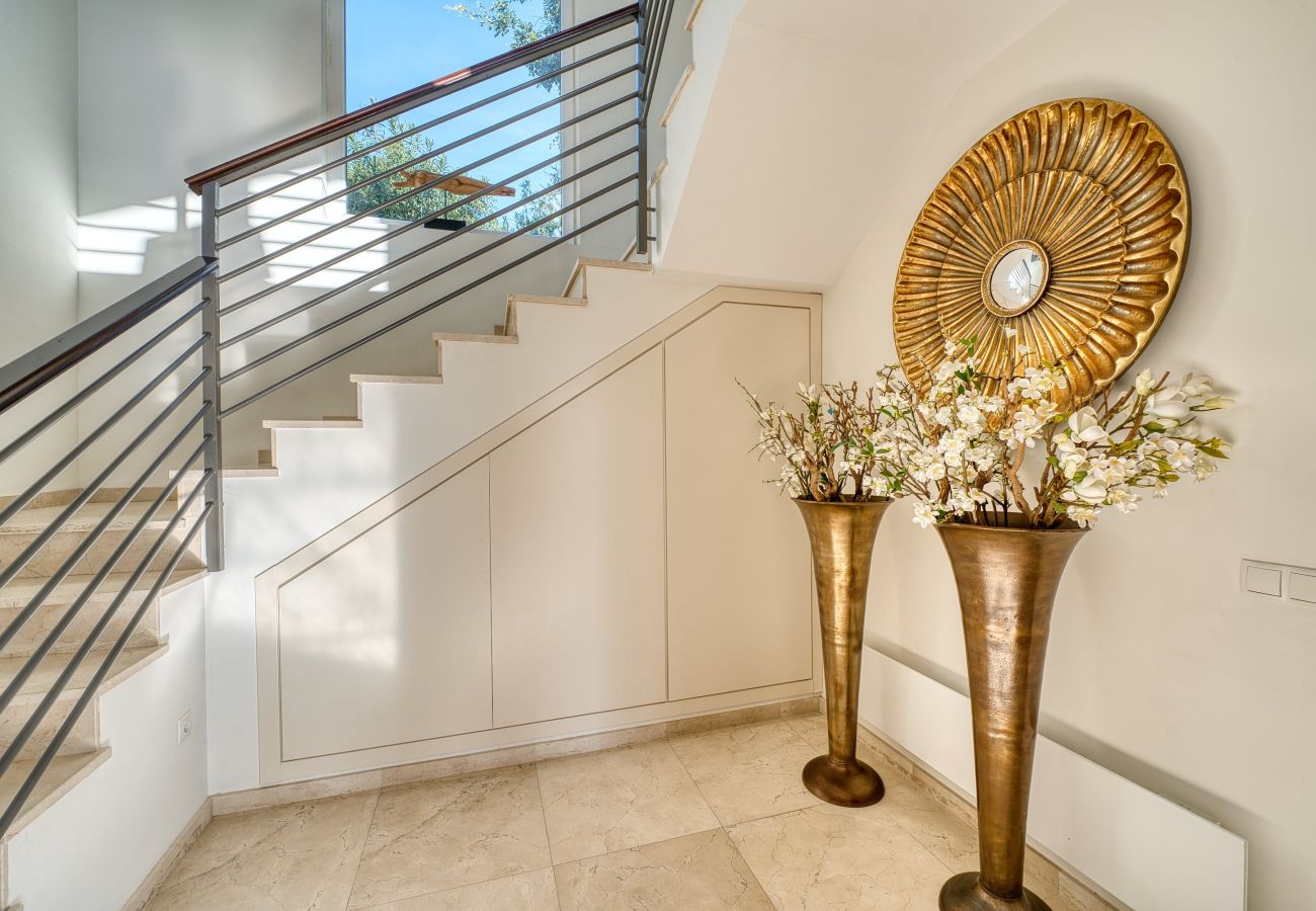 Villa in Marbella - 3055
