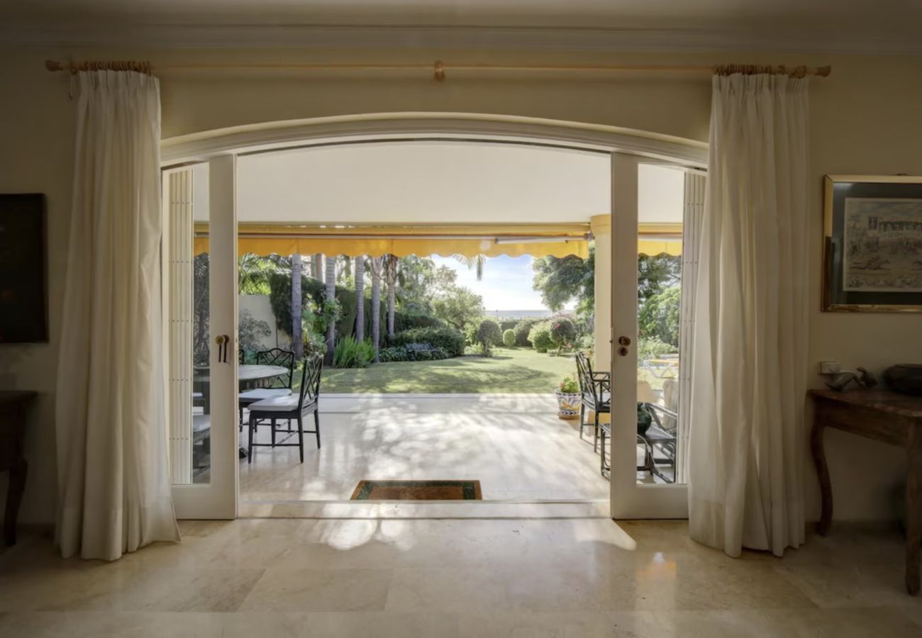 Villa in Marbella - 3088 Bungalow, nice sea views, private garden 