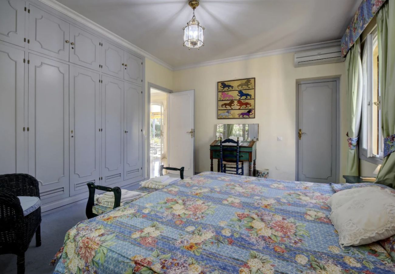 Villa in Marbella - 3088 Bungalow, nice sea views, private garden 