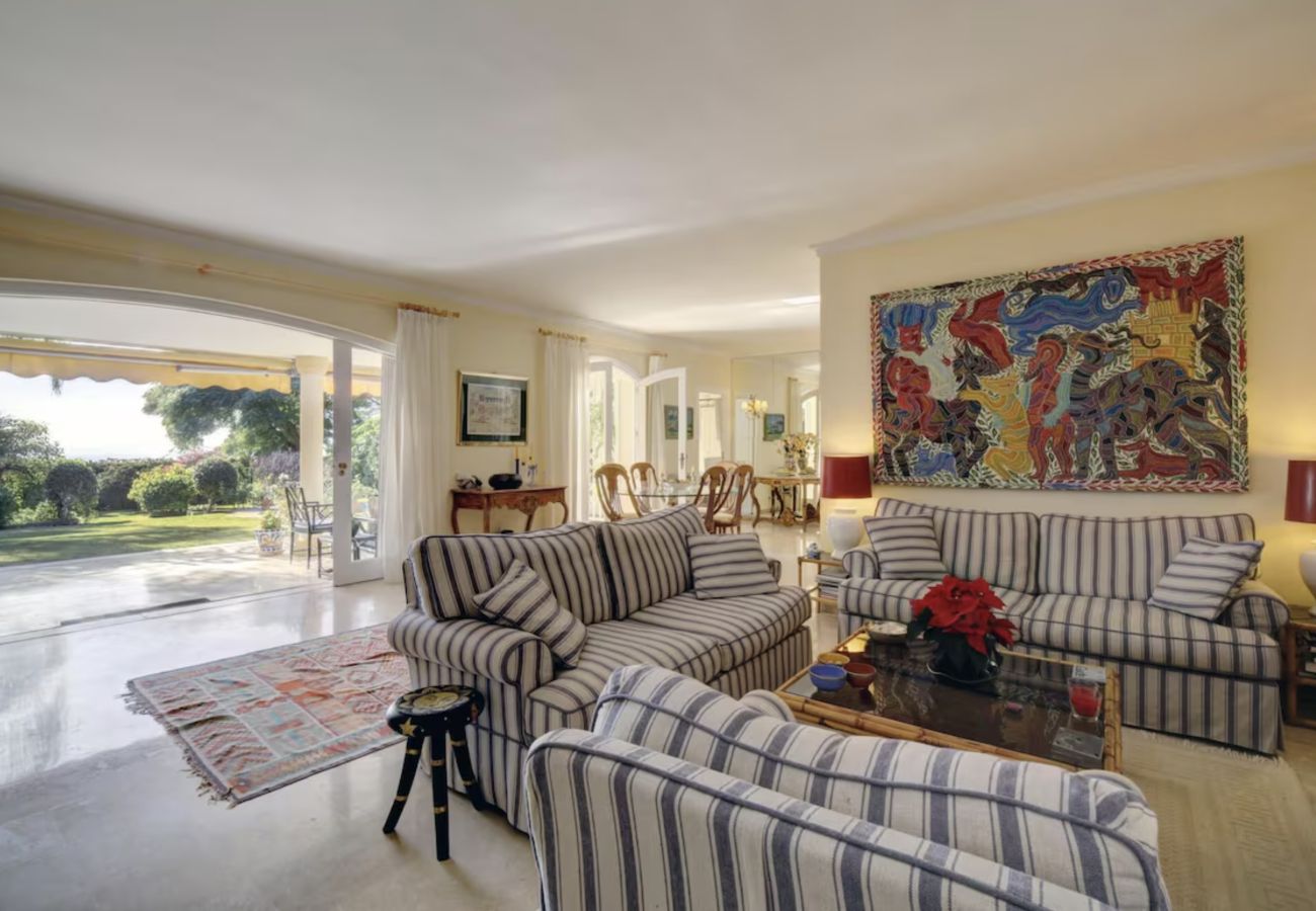 Villa in Marbella - 3088 Bungalow, nice sea views, private garden 