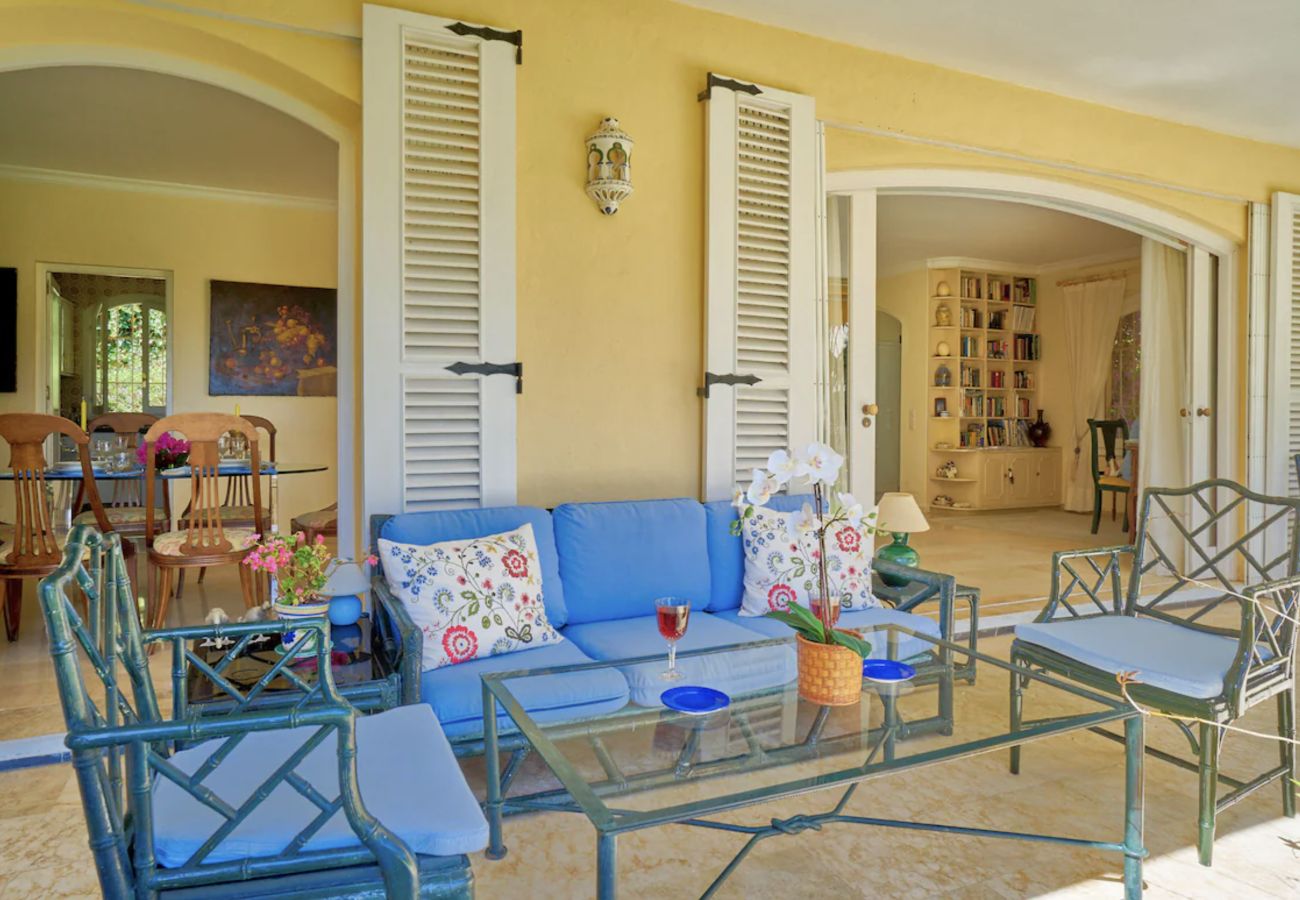 Villa in Marbella - 3088 Bungalow, nice sea views, private garden 