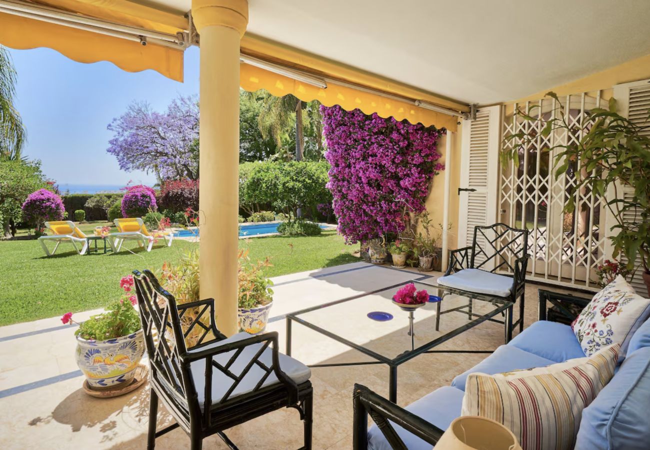 Villa in Marbella - 3088 Bungalow, nice sea views, private garden 