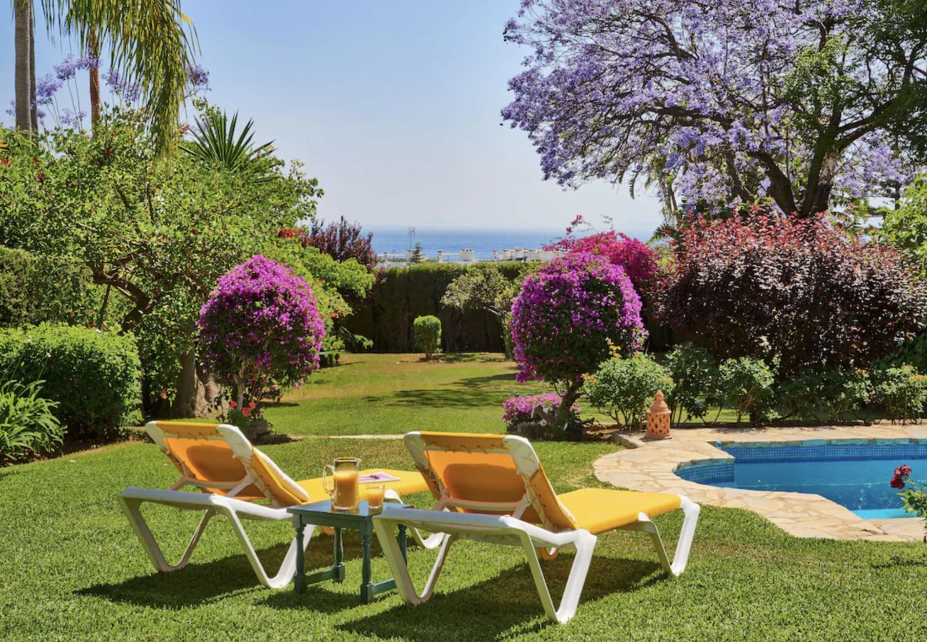 Villa in Marbella - 3088 Bungalow, nice sea views, private garden 