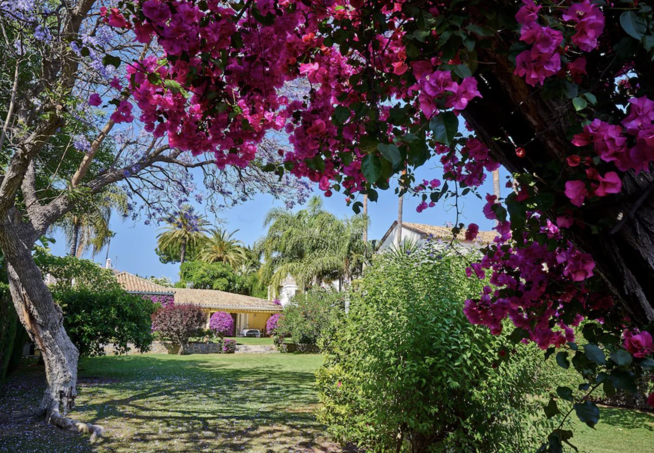 Villa in Marbella - 3088 Bungalow, nice sea views, private garden 