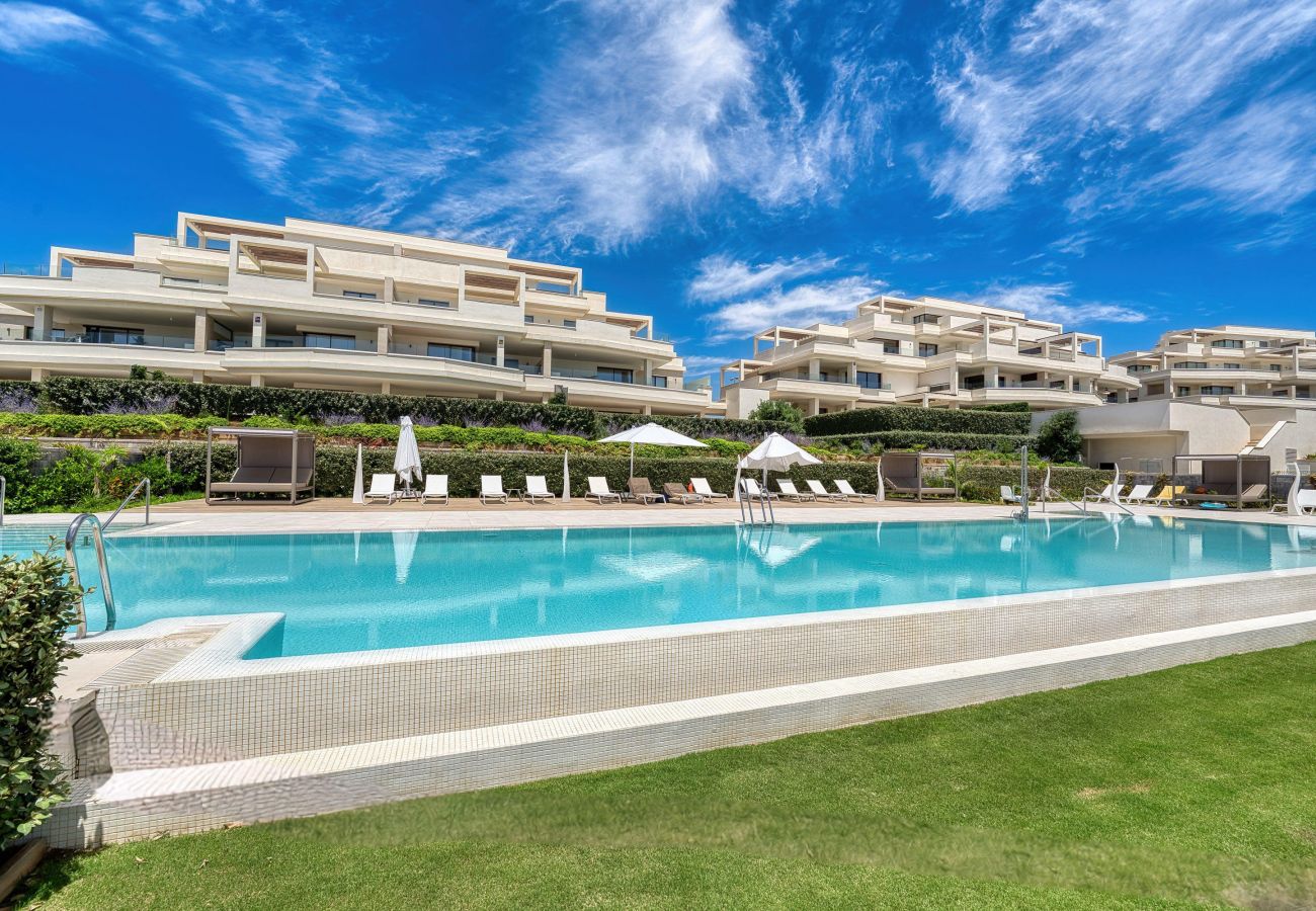 Apartment in Estepona - 3001 Luxury Apartment Velaya
