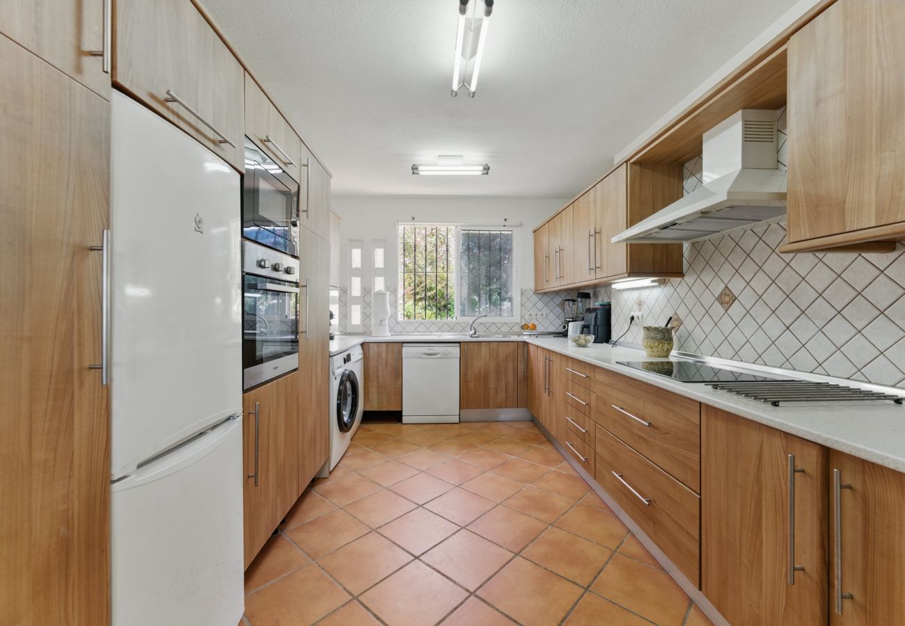 Terraced House in Manilva - 3133 Beachfront Townhouse