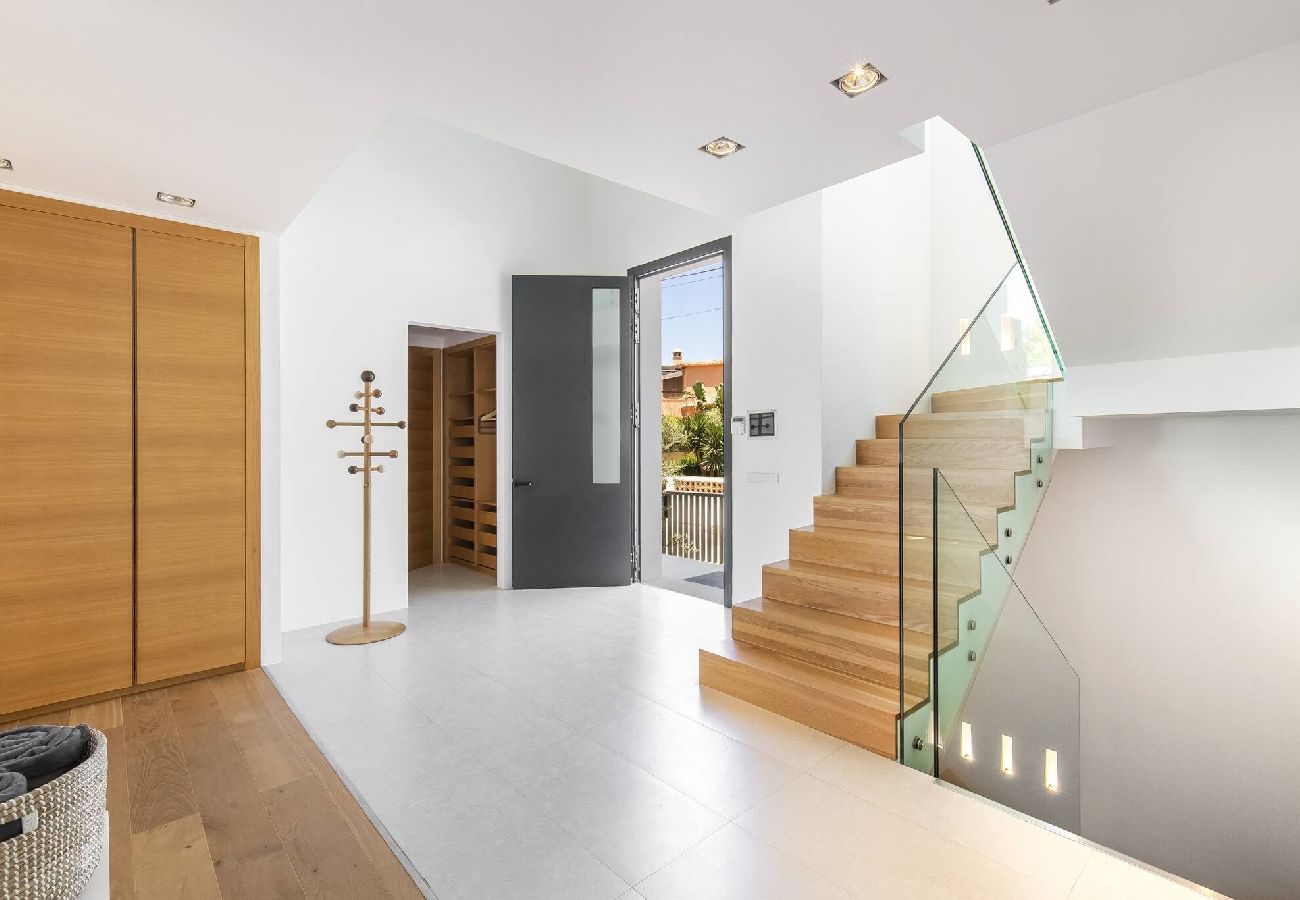 Villa in Marbella - Frontline Beach Costabella (r2576927) 