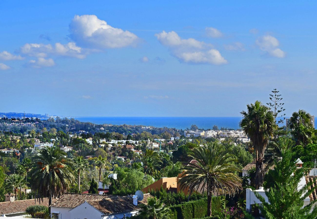 Villa in Nueva andalucia - Villa Blanca (r2835011) 