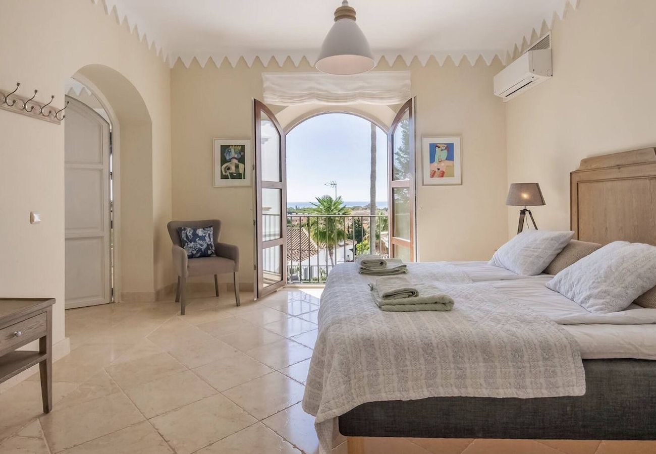 Villa in Marbella - Villa La Mansion (r2508653) 