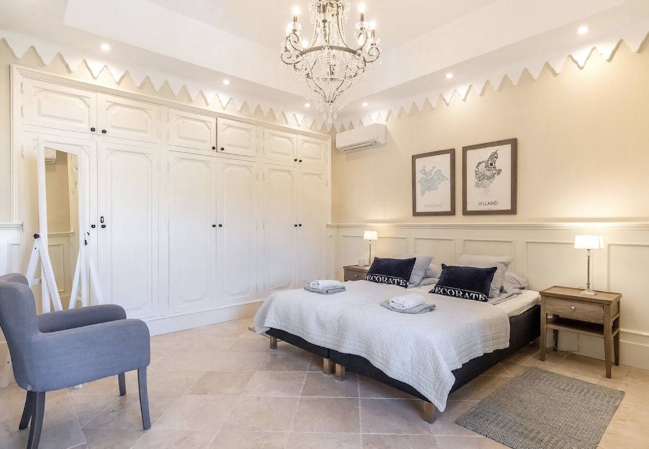 Villa in Marbella - Villa La Mansion (r2508653) 