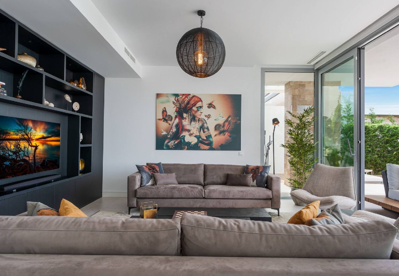 Villa in Marbella - Villa Mariposa (r3907066) 