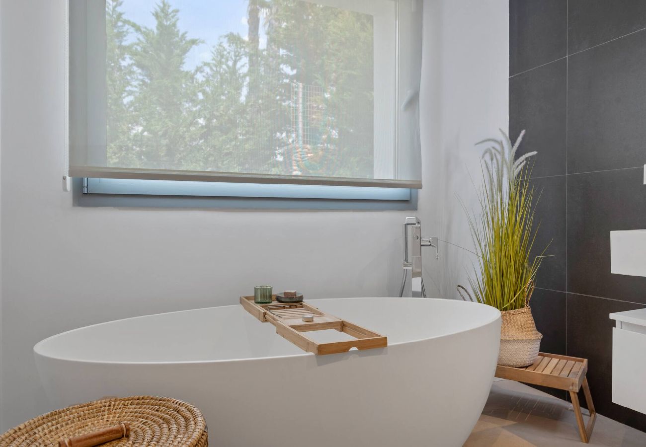 Villa in Marbella - Villa Mariposa (r3907066) 