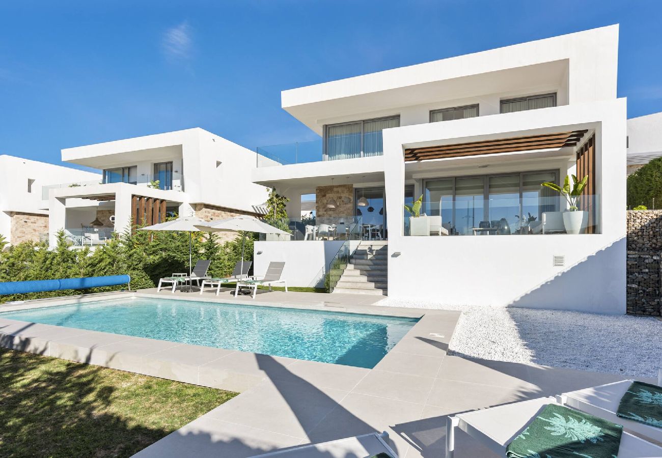 Villa in Marbella - Villa Riva (r3930610) 