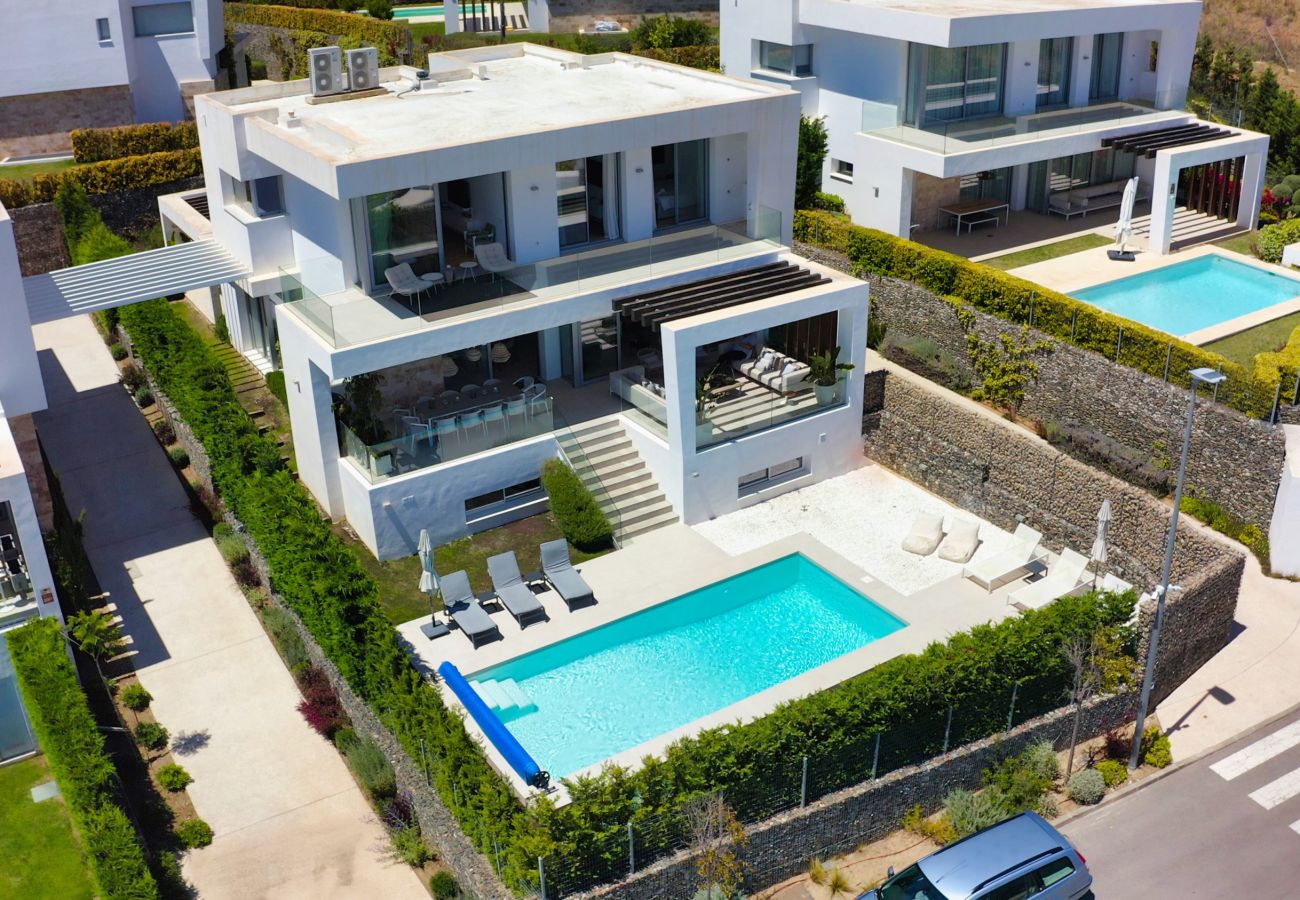 Villa in Marbella - 3303 Villa Riva 