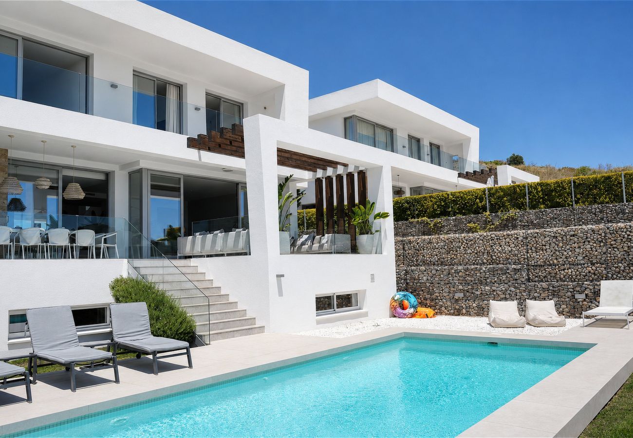 Villa in Marbella - 3303 Villa Riva 