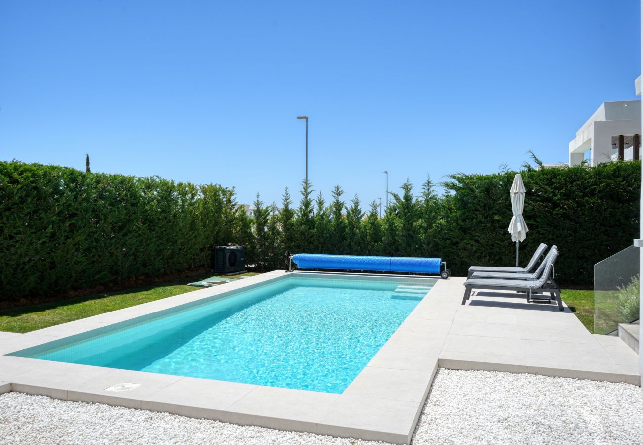 Villa in Marbella - 3303 Villa Riva 