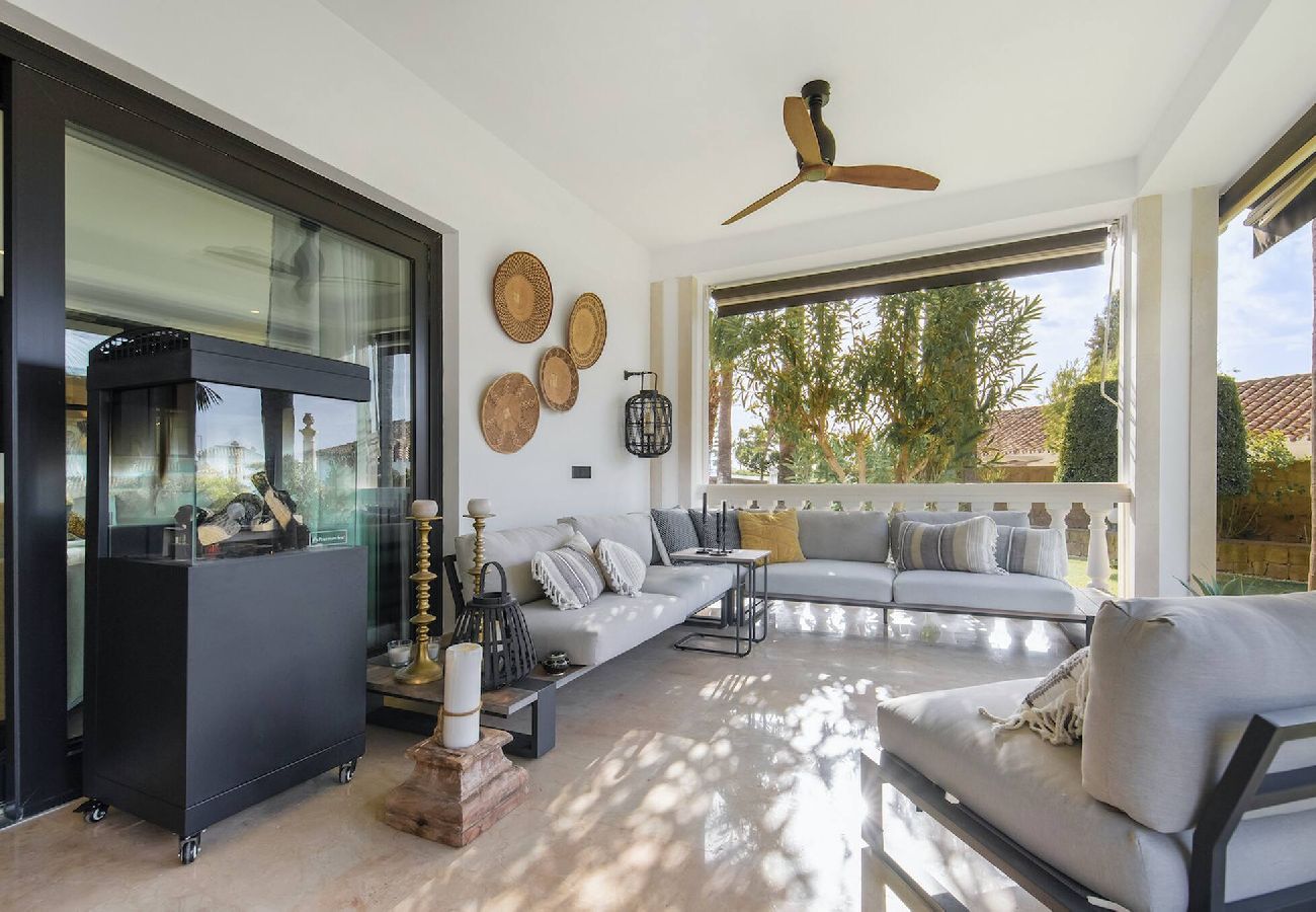 Villa in Marbella - Villa Flores (r3261154) 