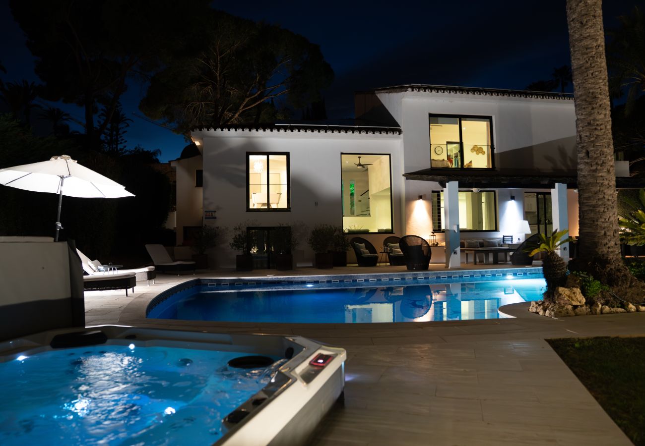 Villa in Nueva andalucia - Villa karma