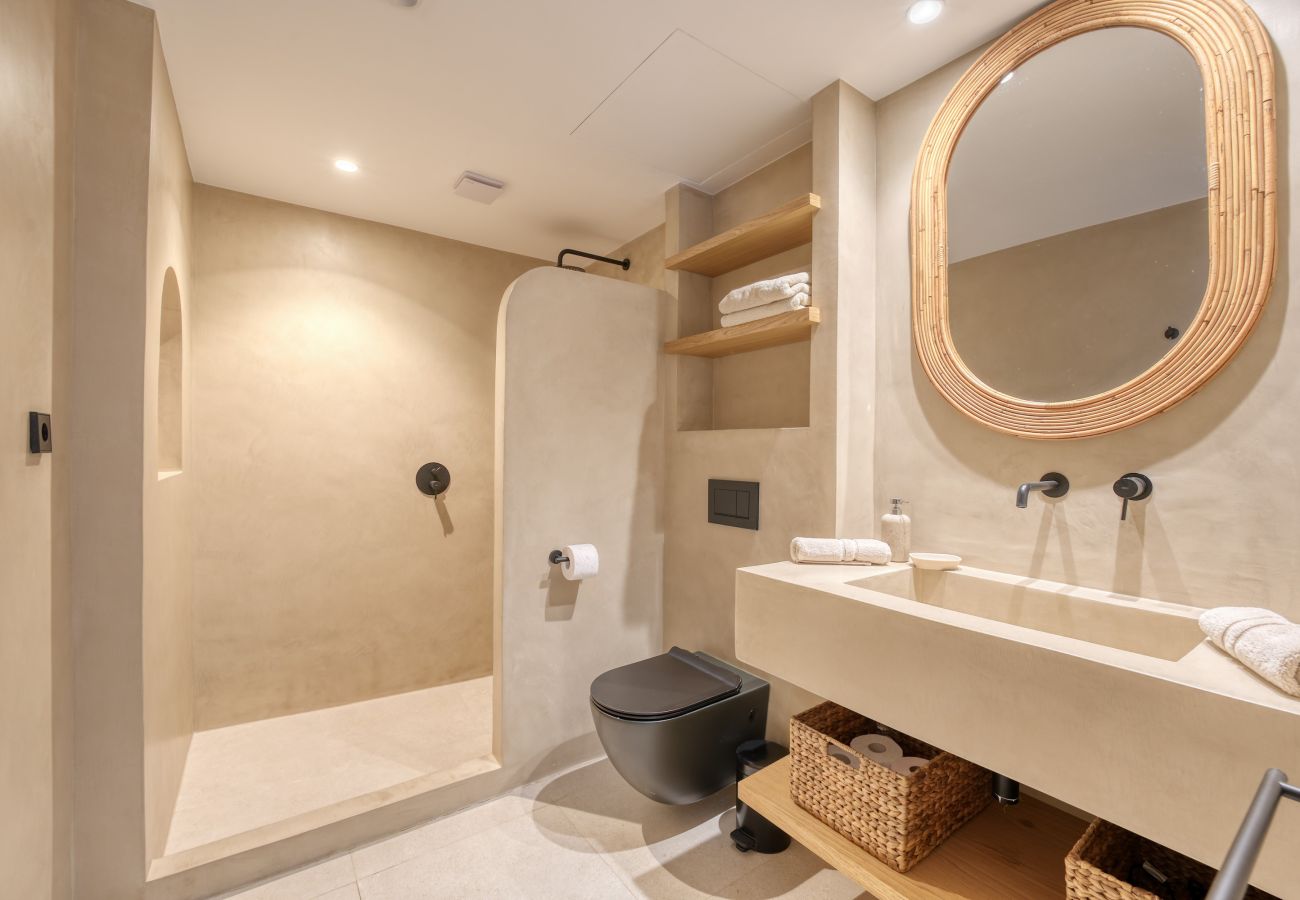 Apartment in Marbella - 2047 Stylish Luxury Apartment with Pool