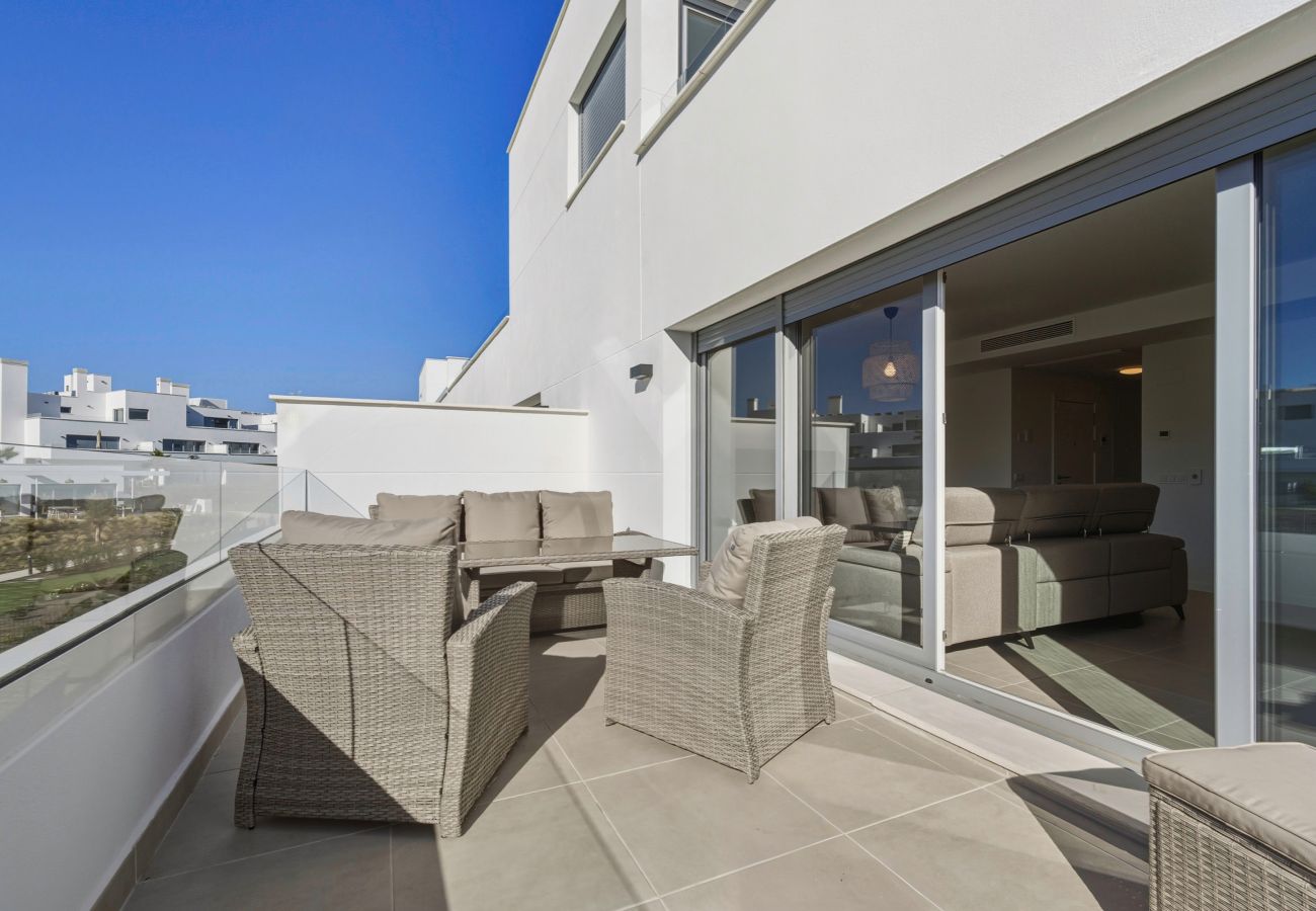 Apartment in Estepona - 3024 Bright apartment with terrace and pool