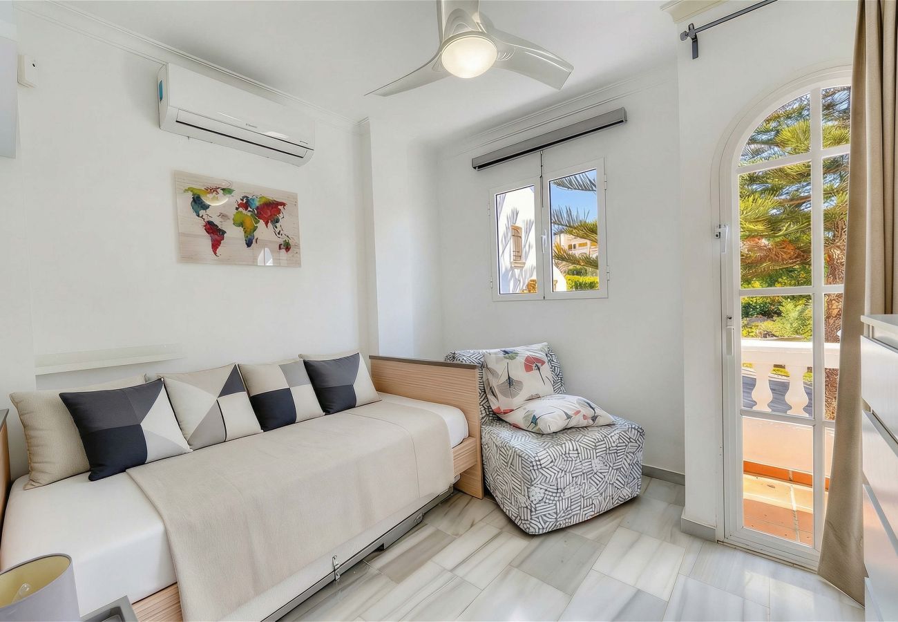 Apartment in Estepona - 3162 Apartment in Aldea Beach by the sea