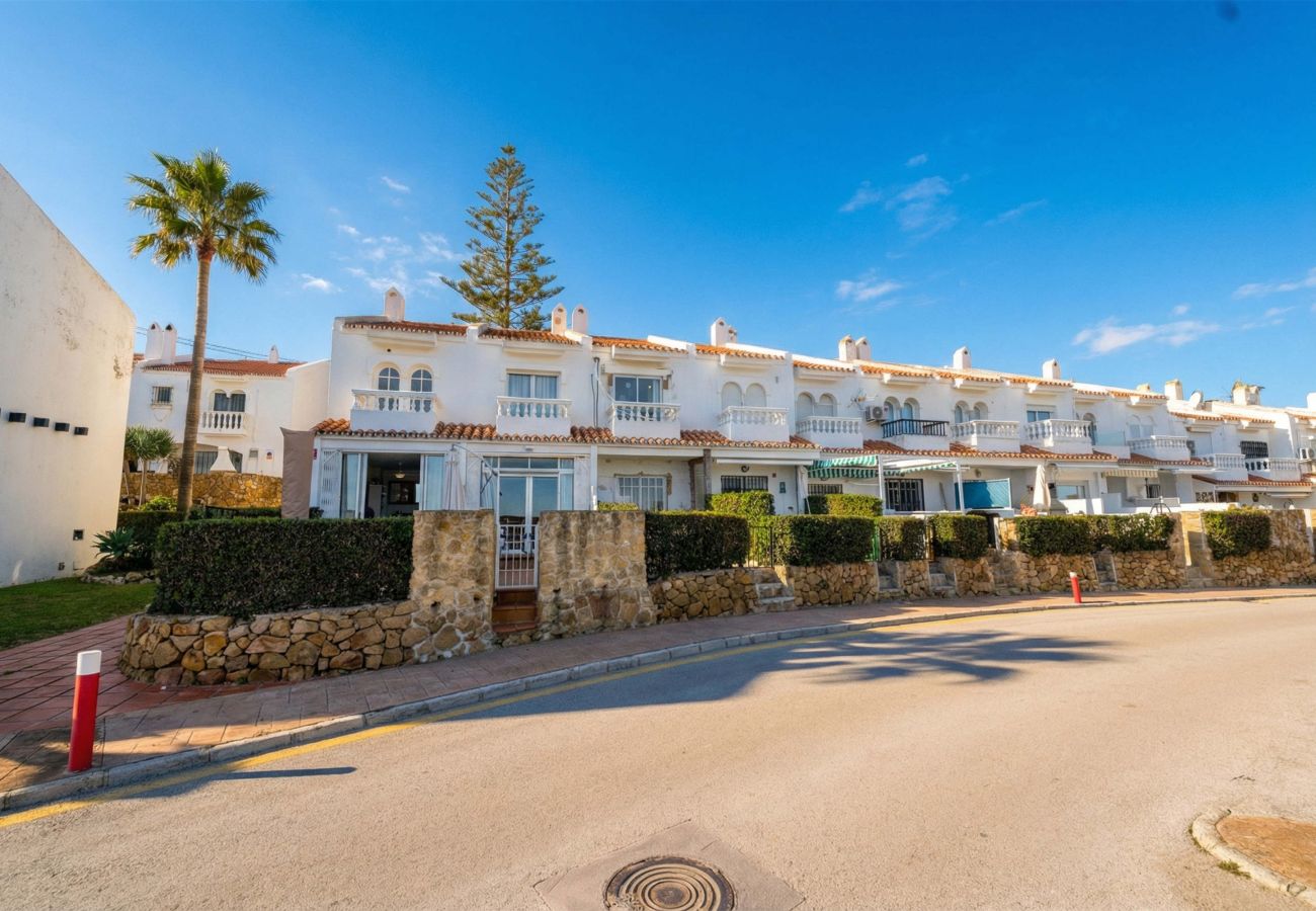 Apartment in Estepona - 3162 Apartment in Aldea Beach by the sea